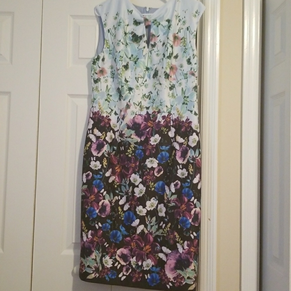 NWT SLNY Flowered Dress